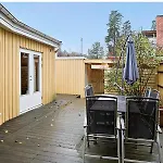 Modern Townhouse In Stockholm With Swimming Pool